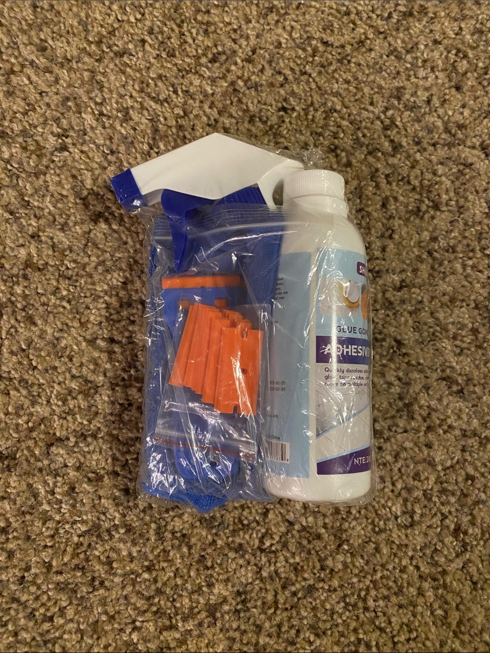 Adhesive Remover Cleaning Supply